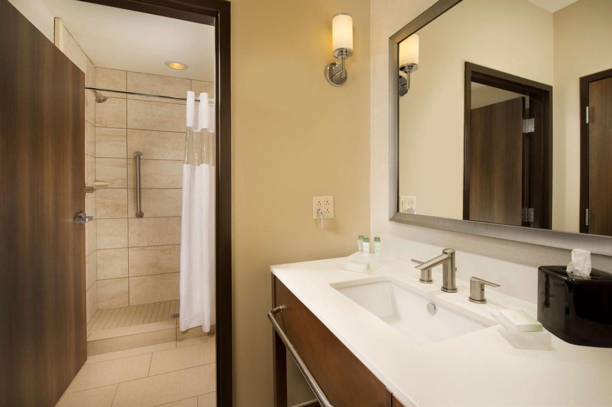 Homewood Suites By Hilton Midland Ngoại thất bức ảnh