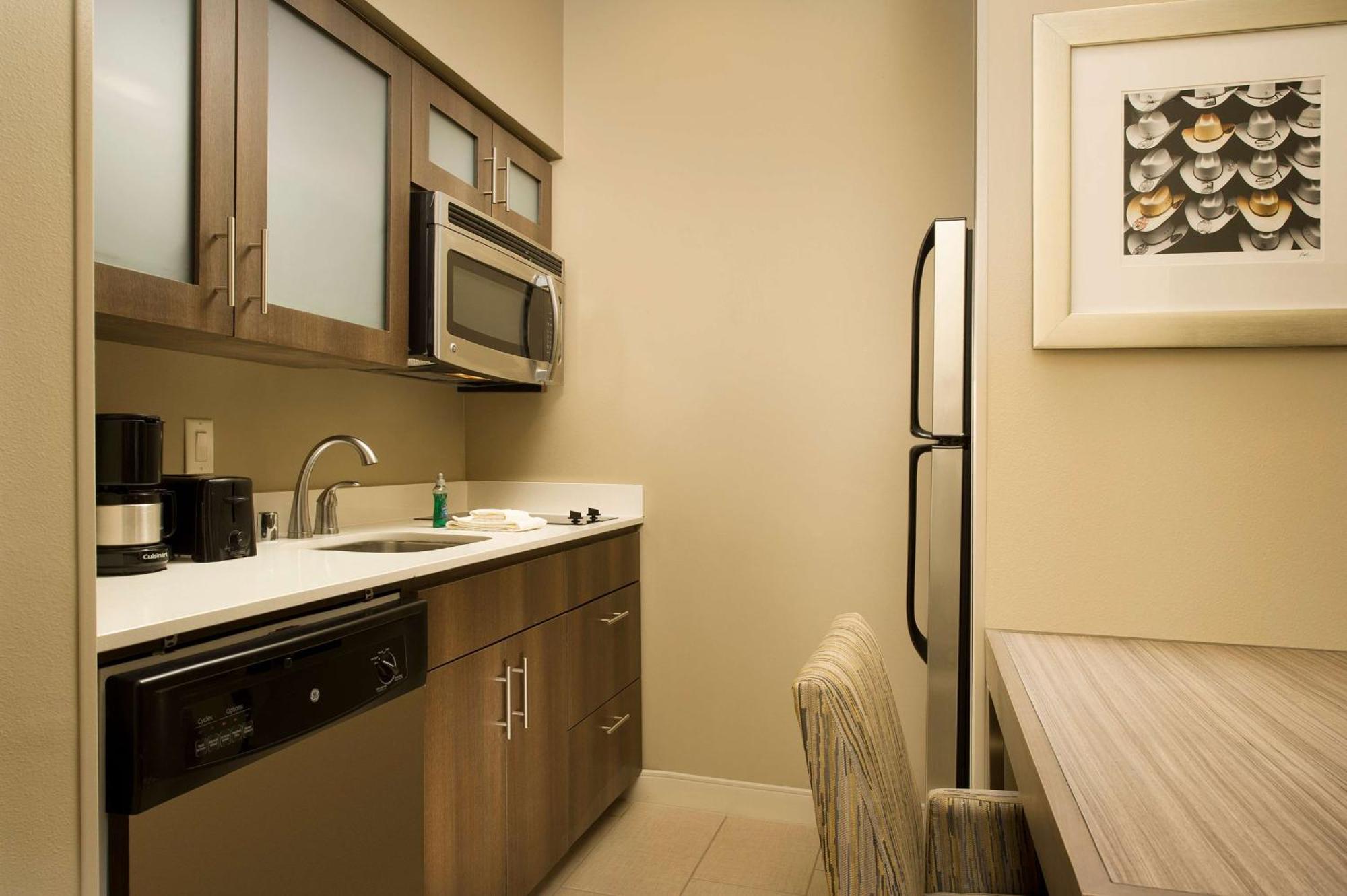 Homewood Suites By Hilton Midland Ngoại thất bức ảnh